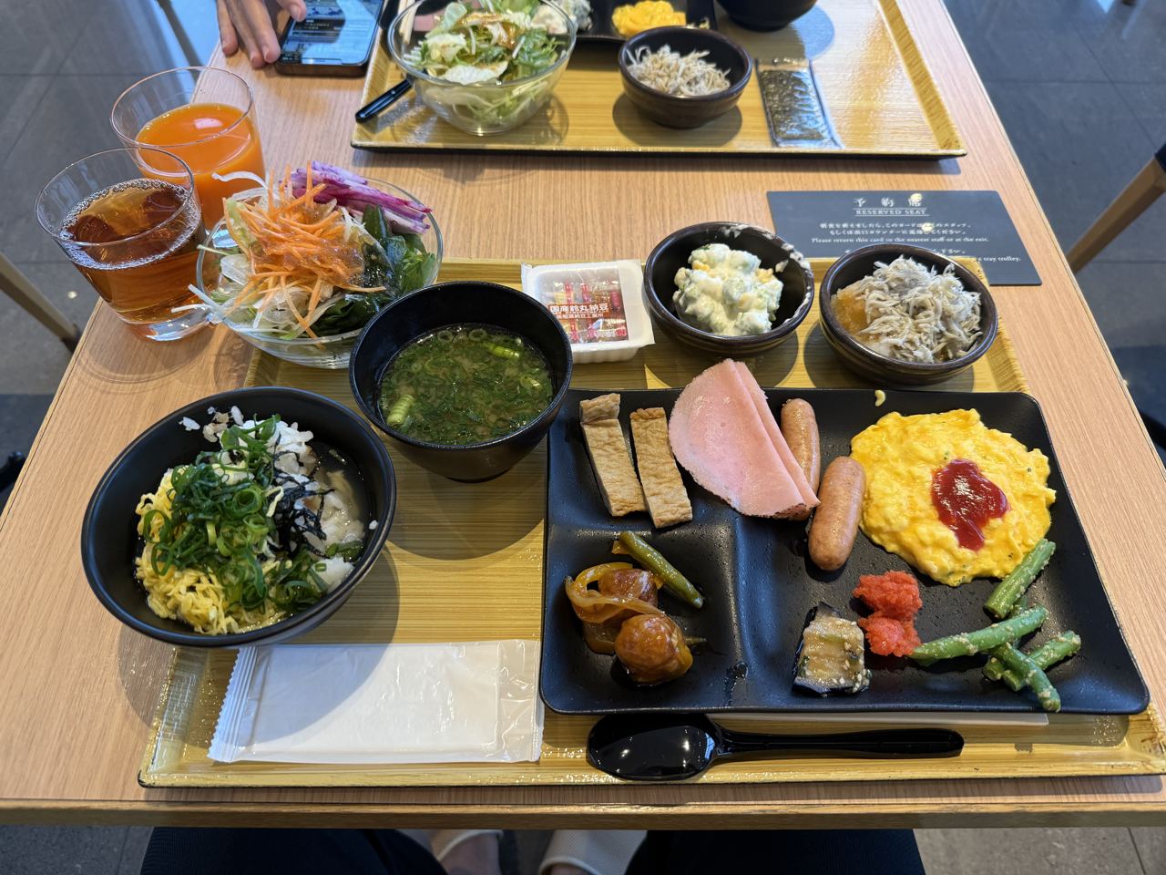 カンデオホテルズ松山大街道 朝食ビュッフェのプレート
